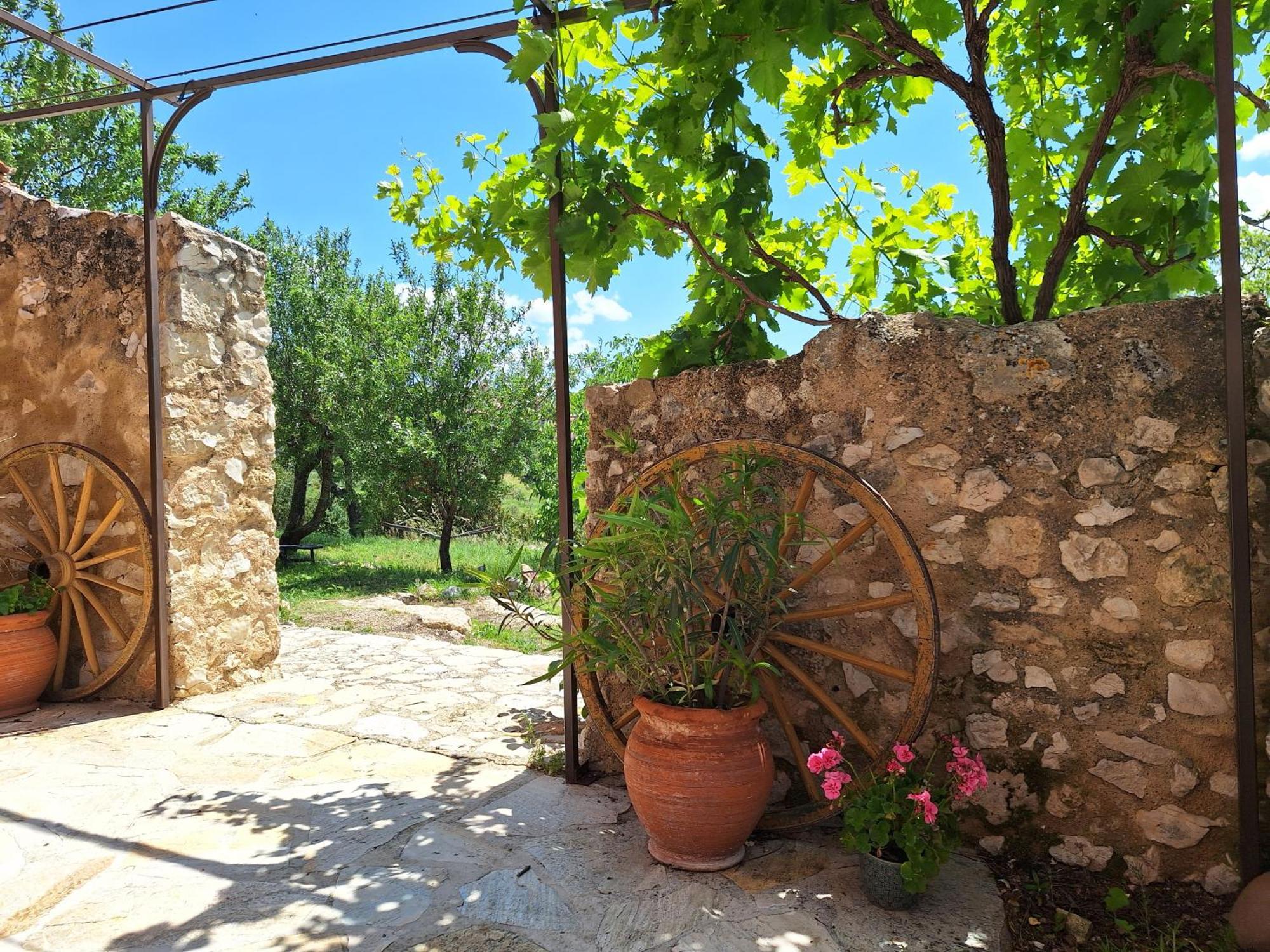 Villa La Campagne Saint Jean Baudinard Exterior foto